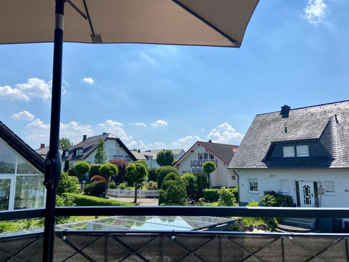 Ferienwohnung Auf Der Moselhoehe - Naehe Koblenz Und Cochem 迪布利希 外观 照片
